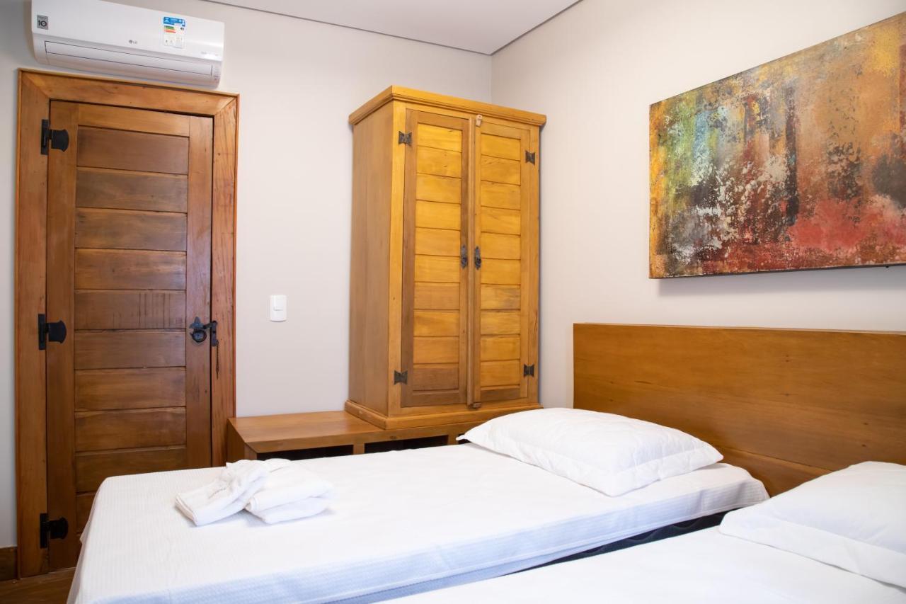 Espaco 250 - Apto Mobiliado, 3 Quartos, Sendo Uma Suite, Banheiro Social, Cozinha Completa, Sala De Estar, Ar Condicionado, Tv E Internet Tiradentes Exteriör bild